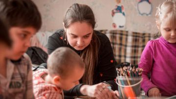 Теплая масленица. 20 февраля доброслужащие совместно с активистами движения «Движение Первых» посетили социальный центр в рамках акции «Тёплая Масленица»