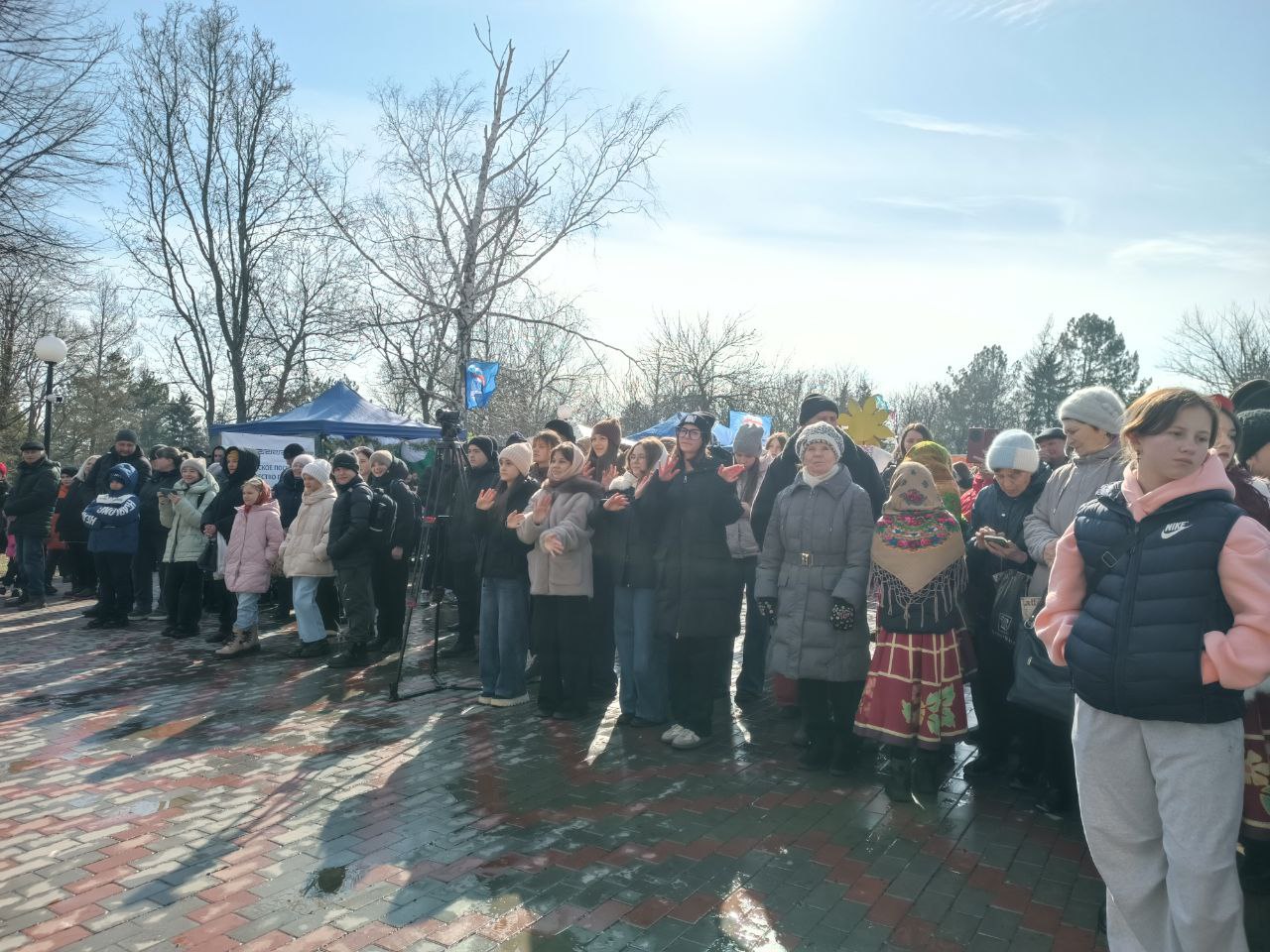 Сергей Юзвинкевич: Сегодня в центральном парке пгт Володарское состоялся яркий и по-настоящему народный праздник — «Масленица чудесница» Сергей Юзвинкевич: Сегодня в центральном парке пгт Володарское состоялся яркий и по-настоящему народный праздник — «Масленица чудесница»
