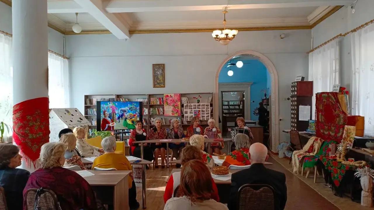 В Зугрэсской библиотеке-филиале №3 прошло праздничное мероприятие «Приходи, честной народ, Масленица идет» В Зугрэсской библиотеке-филиале №3 прошло праздничное мероприятие «Приходи, честной народ, Масленица идет»