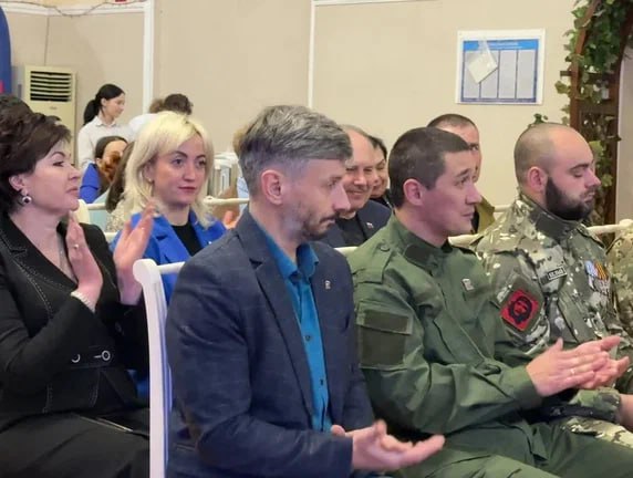 Александр Пеняев: Провели муниципальный форум «Единой России» в Ясиноватой Александр Пеняев: Провели муниципальный форум «Единой России» в Ясиноватой