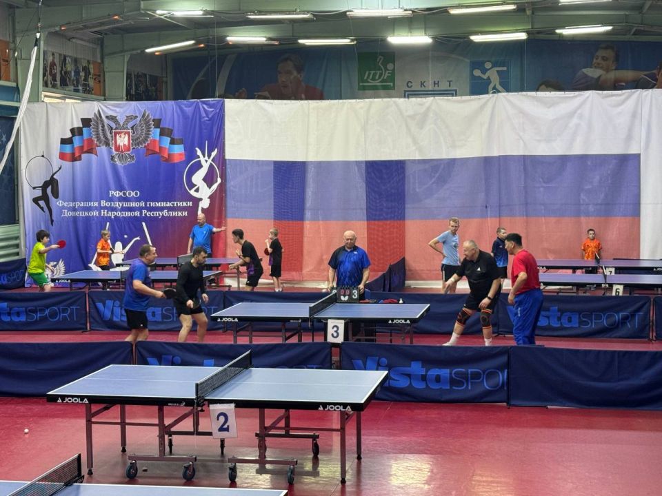 Денис Пушилин: Поддерживаем традиции настольного тенниса в Республике Денис Пушилин: Поддерживаем традиции настольного тенниса в Республике