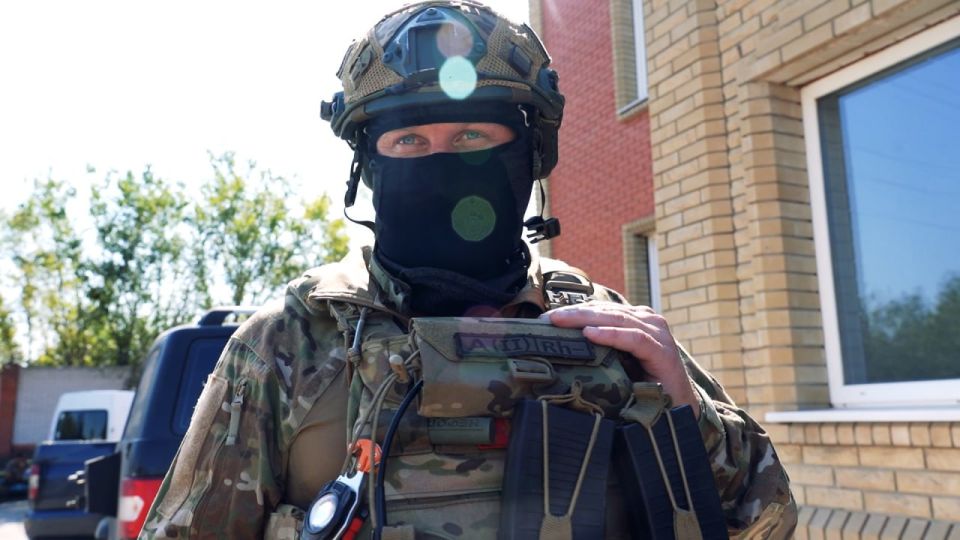 Сергей Самохин: Друзья, поздравляю всех наших бойцов с Днём Защитника Отечества — и парней, и девушек Сергей Самохин: Друзья, поздравляю всех наших бойцов с Днём Защитника Отечества — и парней, и девушек