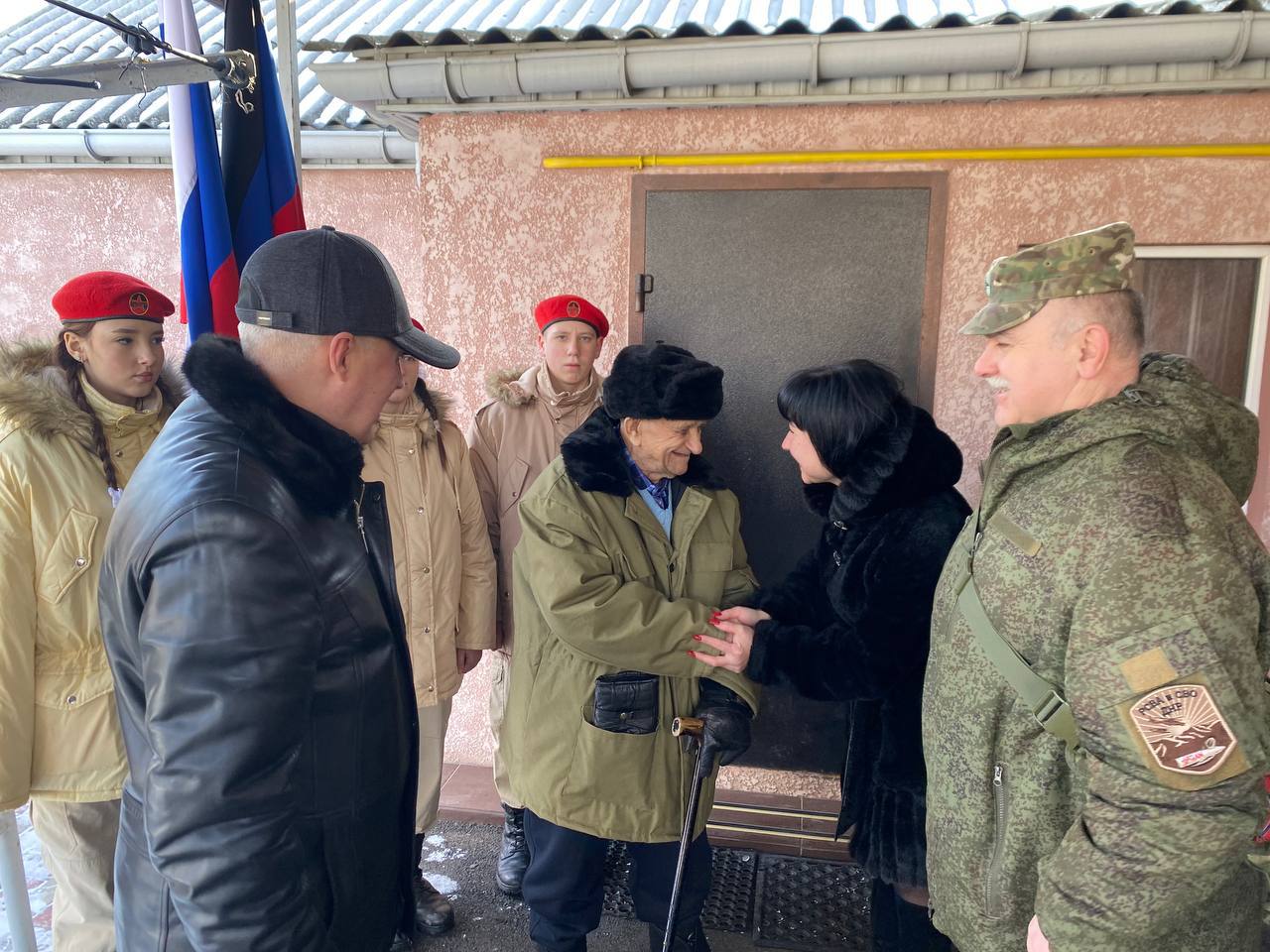 Евгений Поплавский: 23 февраля мы произносим слова благодарности тем, кто защищал Родину Евгений Поплавский: 23 февраля мы произносим слова благодарности тем, кто защищал Родину