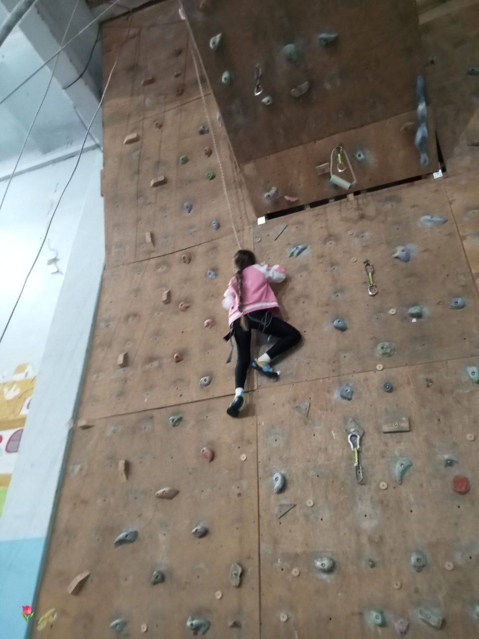 21 и 22 февраля прошли соревнования г.о. Харцызск по скалолазанию, посвящённые Дню защитника Отечества 21 и 22 февраля прошли соревнования г.о. Харцызск по скалолазанию, посвящённые Дню защитника Отечества