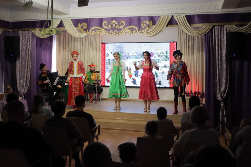 Масленица в филармонии. 22 февраля в Аметистовом зале филармонии прошел концерт «Ух ты, Масленица!» для самых маленьких слушателей, который стал настоящими проводами зимы Масленица в филармонии. 22 февраля в Аметистовом зале филармонии прошел концерт «Ух ты, Масленица!» для самых маленьких слушателей, который стал настоящими проводами зимы