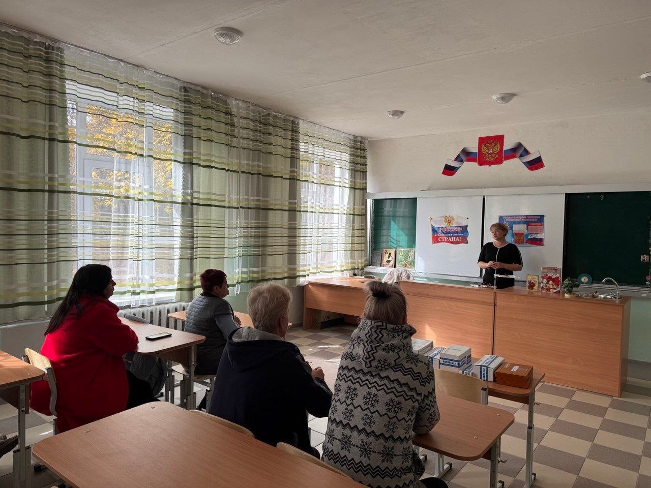 24 февраля 2026 года депутаты Горловского городского совета от фракции «Единая Россия» — Роман Конев, Наталия Ботвина, Олег Сладкевич, Максим Лебедев, Эдуард Полепкин, Елена Кузьмина, Сергей Медведев, Игорь Толкачёв... 24 февраля 2026 года депутаты Горловского городского совета от фракции «Единая Россия» — Роман Конев, Наталия Ботвина, Олег Сладкевич, Максим Лебедев, Эдуард Полепкин, Елена Кузьмина, Сергей Медведев, Игорь Толкачёв...