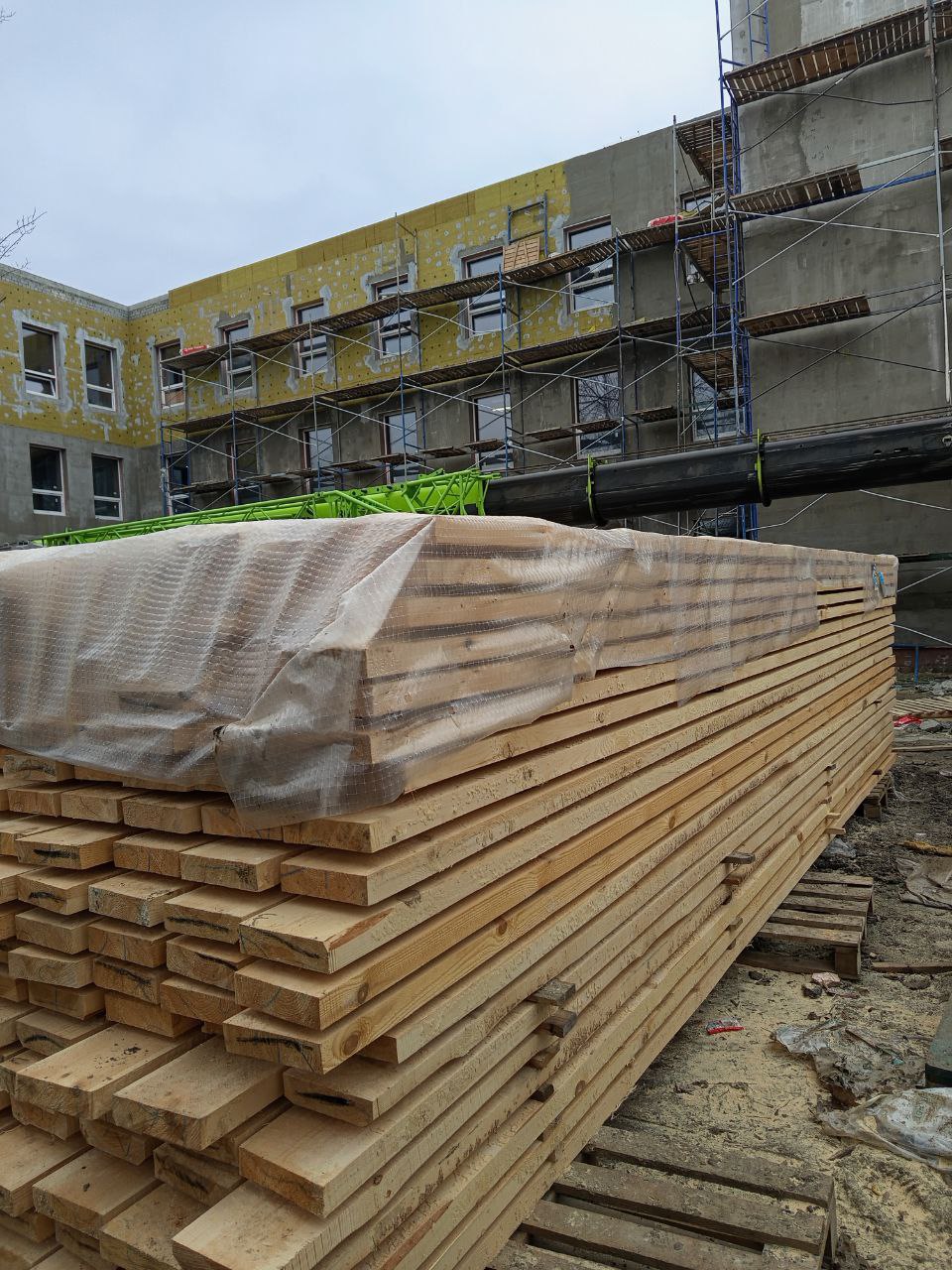 В этом году старейшей школе Левобережья - №40 - исполняется 90 лет В этом году старейшей школе Левобережья - №40 - исполняется 90 лет