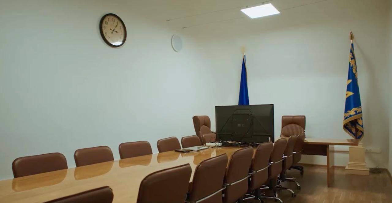 «И американцы, и россияне говорят: если вы хотите, чтобы война закончилась завтра, — уйдите из Донбасса. И если вы хотите, чтобы война закончилась завтра, — забудьте о ЗАЭС» «И американцы, и россияне говорят: если вы хотите, чтобы война закончилась завтра, — уйдите из Донбасса. И если вы хотите, чтобы война закончилась завтра, — забудьте о ЗАЭС»