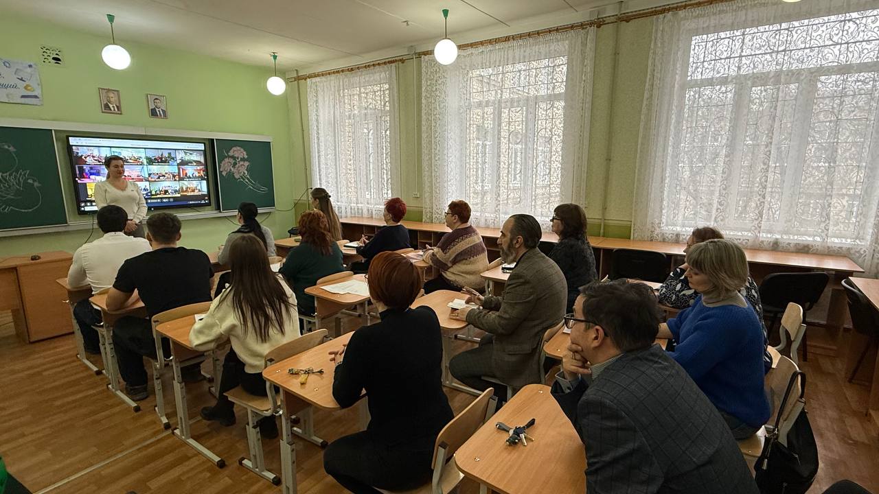 Иван Приходько: В Центрально-Городском районе Горловки прошли встречи лидеров общественного мнения с жителями Иван Приходько: В Центрально-Городском районе Горловки прошли встречи лидеров общественного мнения с жителями