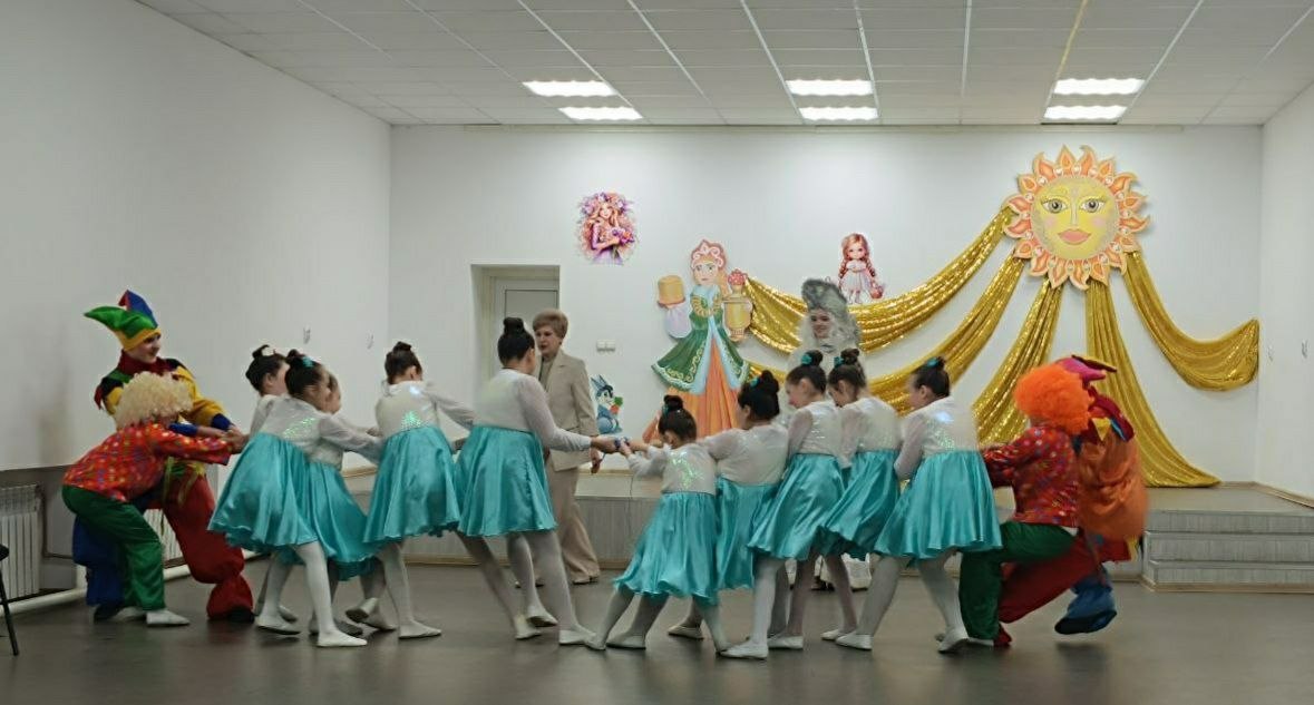 Масленица – это один из самых ярких и радостных праздников в русском календаре, который символизирует прощание с зимой и встречу весны Масленица – это один из самых ярких и радостных праздников в русском календаре, который символизирует прощание с зимой и встречу весны