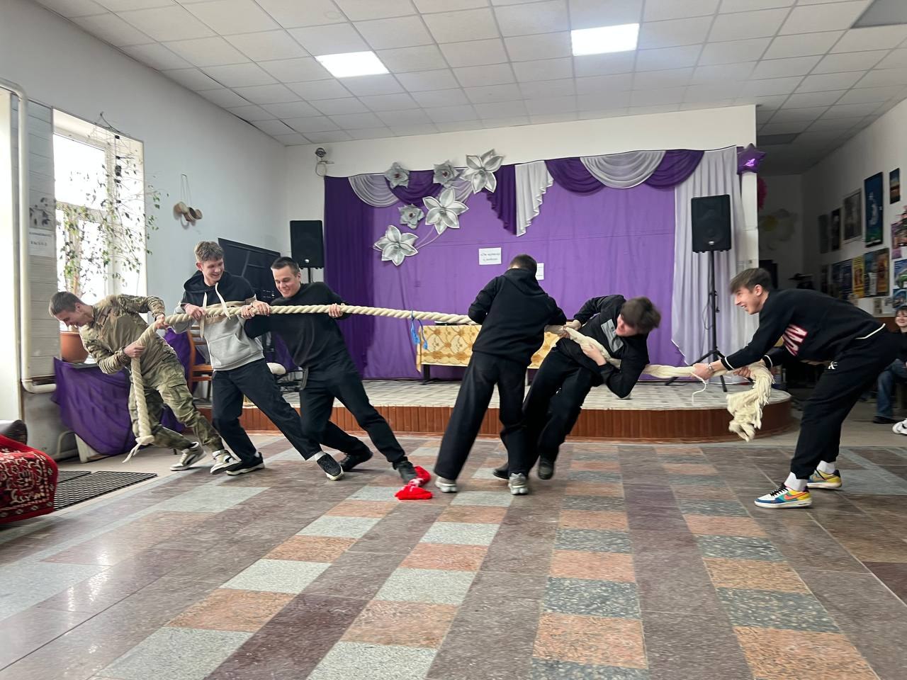 В честь Дня защитника Отечества образовательные и культурные учреждения Новоазовского муниципального округа подготовили интереснейшую программу, направленную на воспитание патриотизма и мужественности у юных жителей нашего...