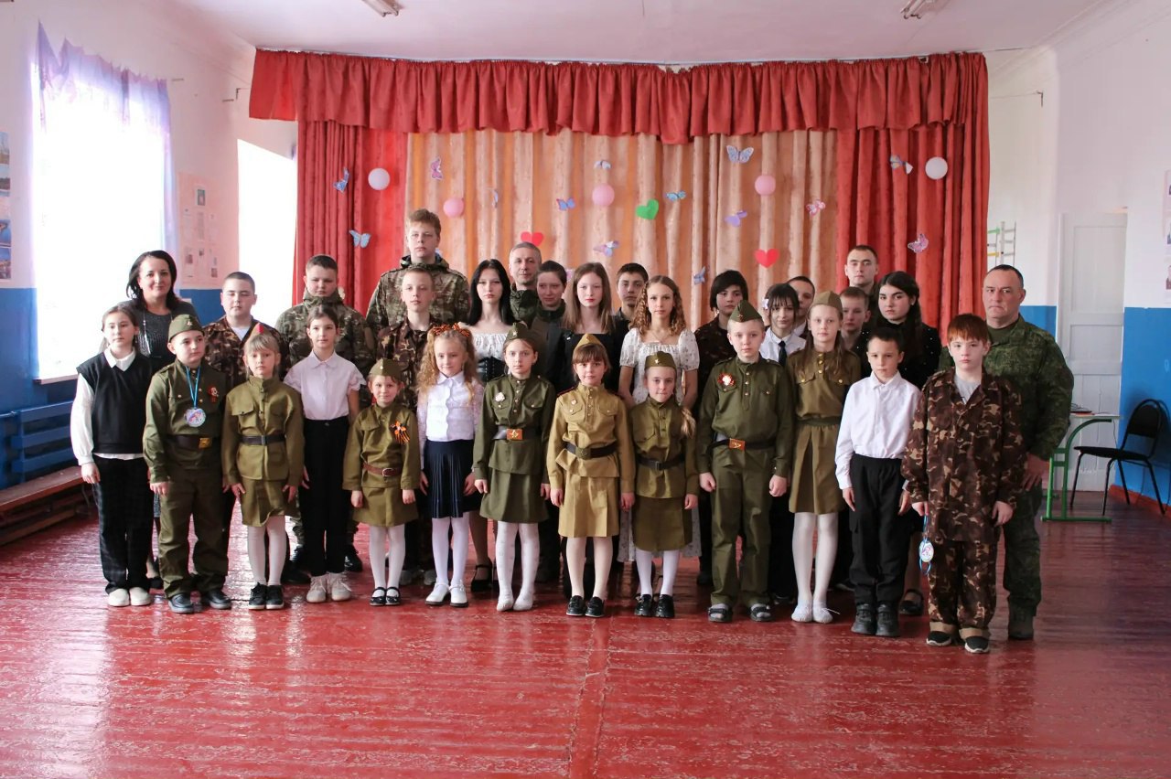 В честь Дня защитника Отечества образовательные и культурные учреждения Новоазовского муниципального округа подготовили интереснейшую программу, направленную на воспитание патриотизма и мужественности у юных жителей нашего... В честь Дня защитника Отечества образовательные и культурные учреждения Новоазовского муниципального округа подготовили интереснейшую программу, направленную на воспитание патриотизма и мужественности у юных жителей нашего...