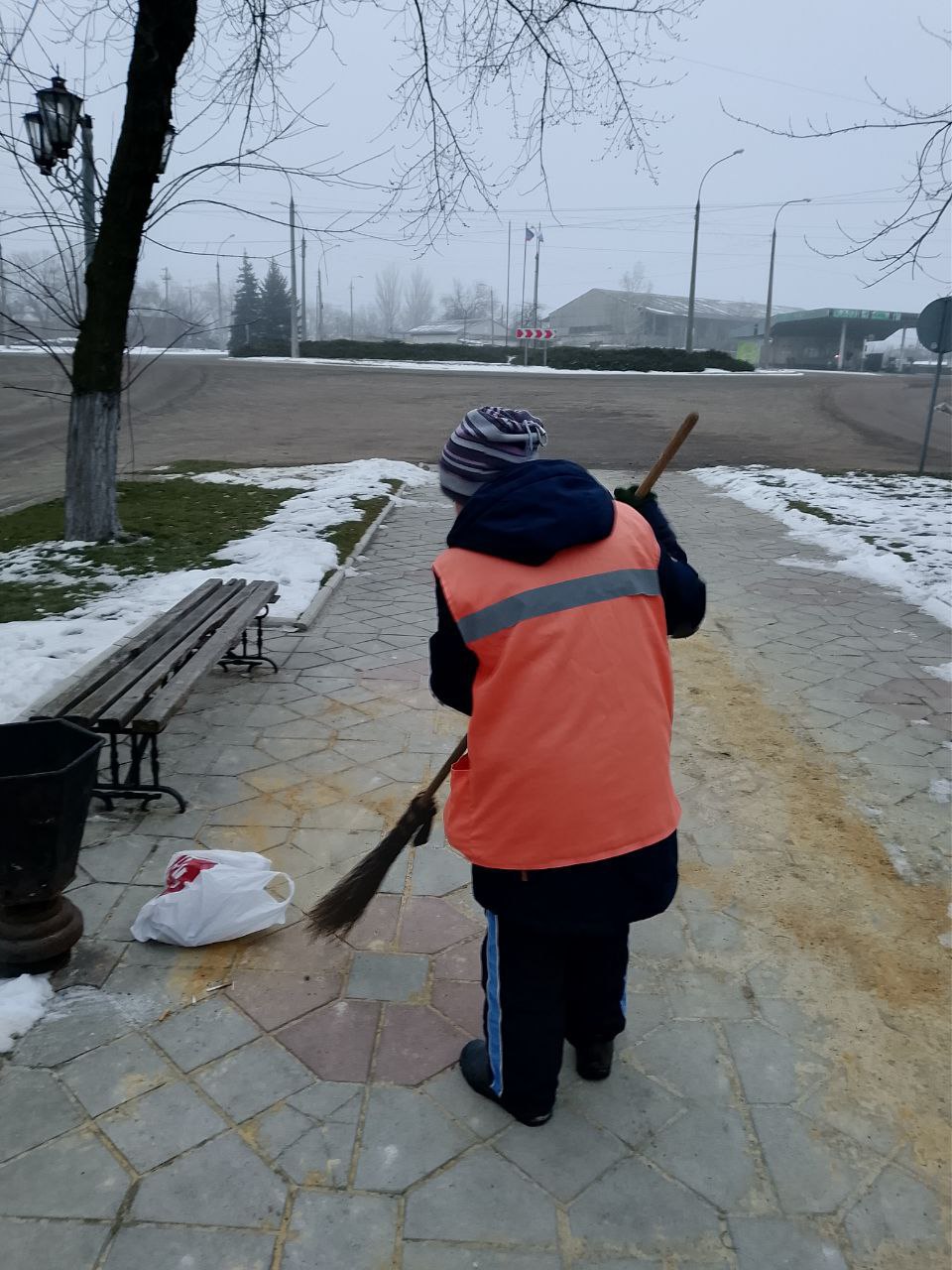 Александр Пеняев: За 24.02.2026 работниками МУП АГЯ "ЖЭК" выполнена уборка территорий в г. Ясиноватая и г. Авдеевка Александр Пеняев: За 24.02.2026 работниками МУП АГЯ "ЖЭК" выполнена уборка территорий в г. Ясиноватая и г. Авдеевка