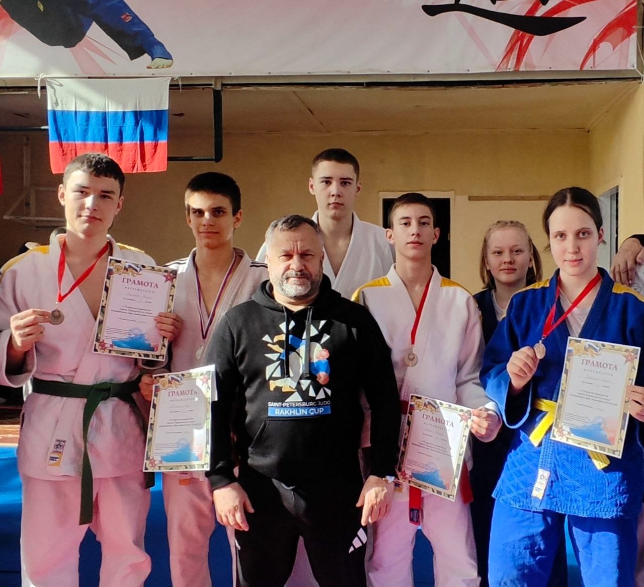 В преддверии Дня защитника Отечества, 22 февраля, в Харцызске прошло Открытое первенство города по дзюдо