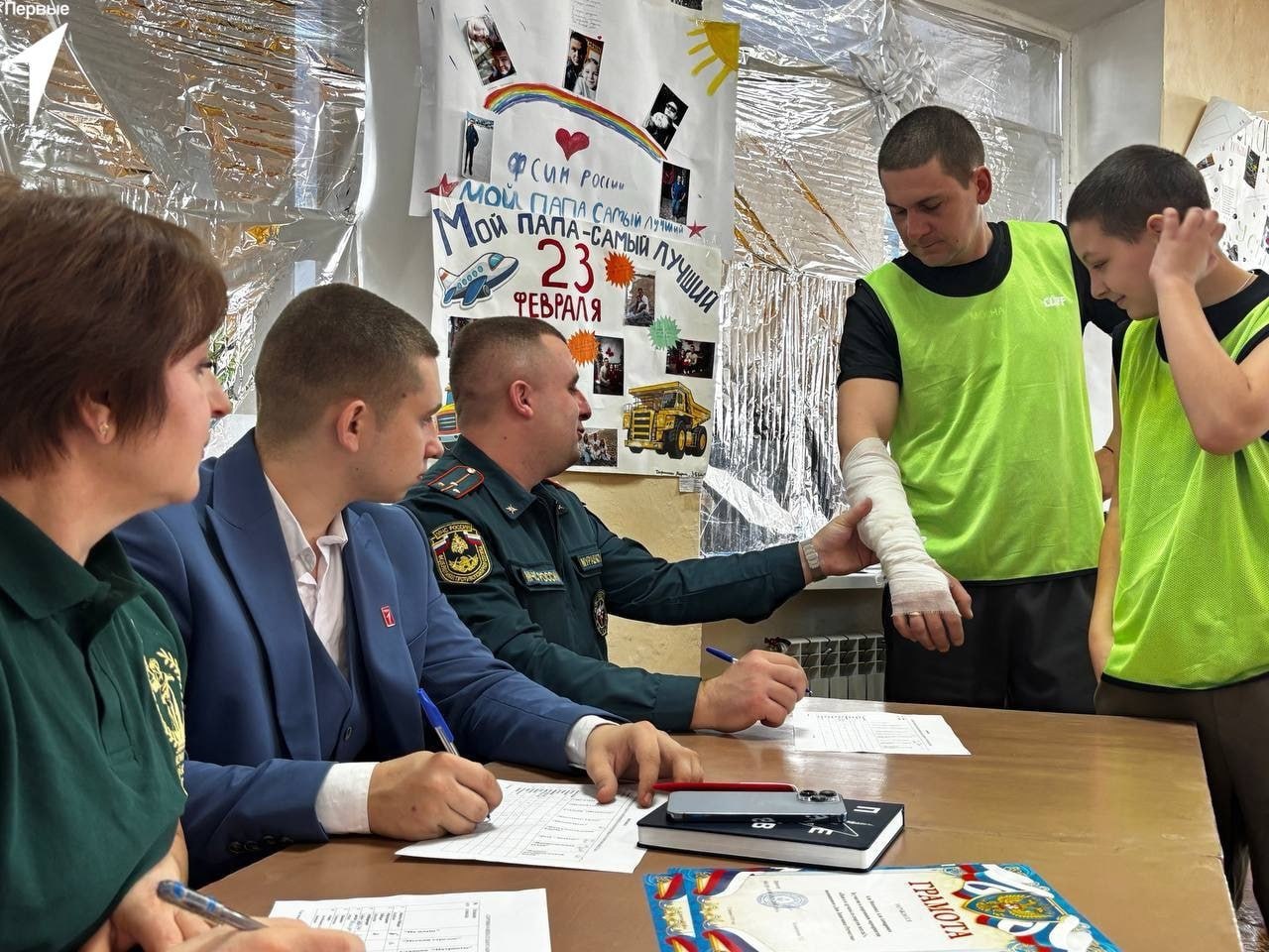 В честь Дня защитника Отечества образовательные и культурные учреждения Новоазовского муниципального округа подготовили интереснейшую программу, направленную на воспитание патриотизма и мужественности у юных жителей нашего... В честь Дня защитника Отечества образовательные и культурные учреждения Новоазовского муниципального округа подготовили интереснейшую программу, направленную на воспитание патриотизма и мужественности у юных жителей нашего...