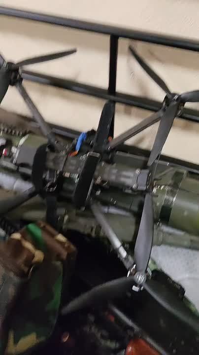 ������� ����, ����� ���� � �� �����. ����� �� ���������� � ����, �������. ��� ������������ ������ � ��� ������� ���������, � ������� ��������� ����� �� ���������