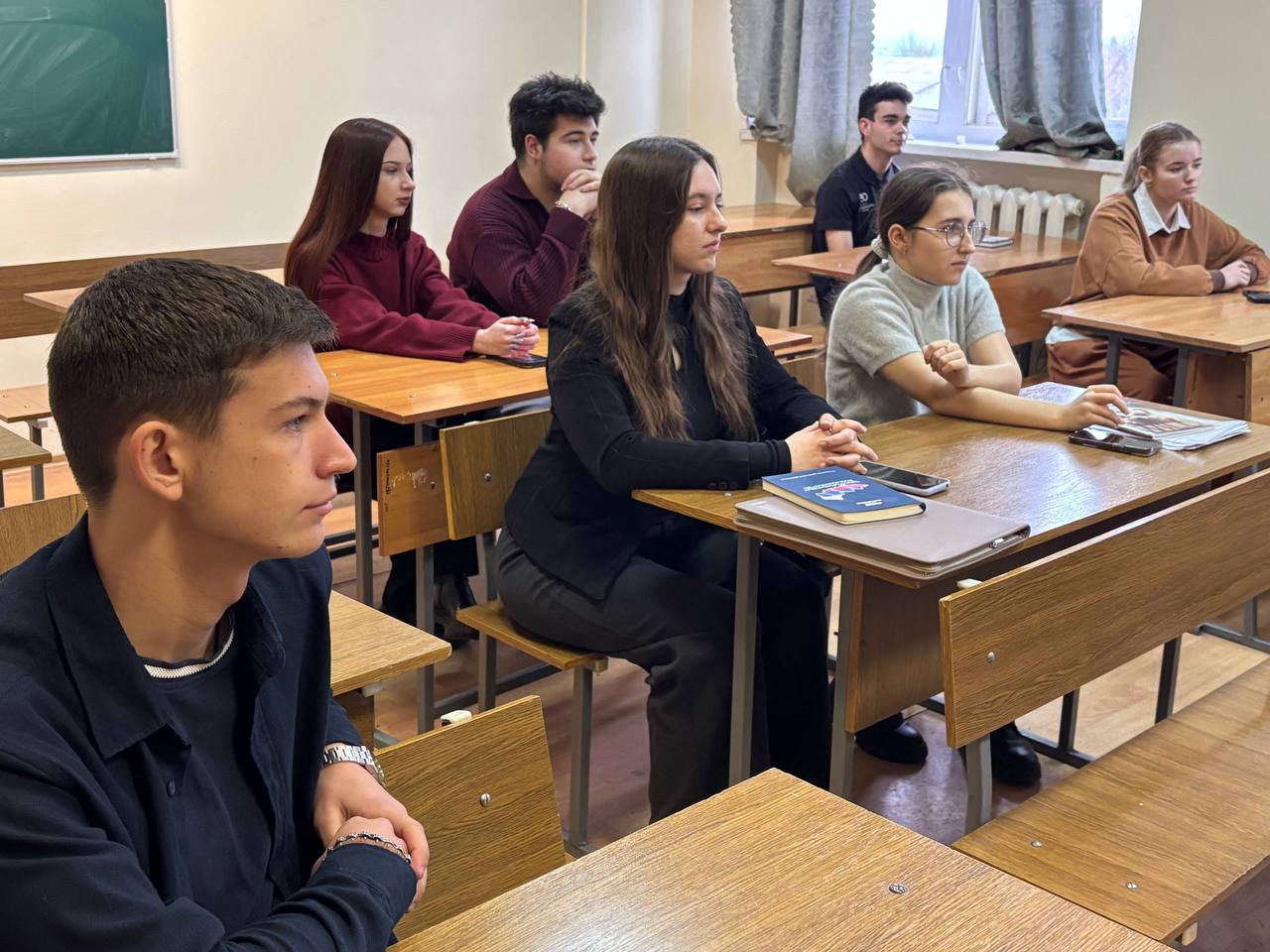 Дебаты на «Школе политического лидерства» Дебаты на «Школе политического лидерства»