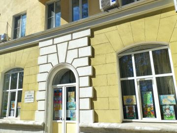 Участок дополнительного детского досуга Детской железной дороги Донецкого филиала ФГУП «ЖДН» приглашает детей дошкольного (с 4-5 лет) и школьного возраста в развивающие кружки «Познайка» и «Радуга»