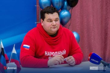 Сергей Самохин: Всем привет!. С утра назрел вопрос, а вы знаете, кто такой донецкий человек и как его сразу можно отличить в миллионом городе? Какие особенности у наших донецких людей, которых нет ни у кого больше? Об этом и...