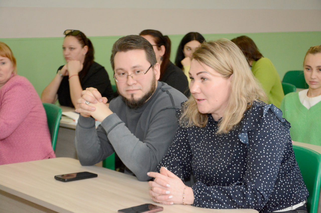 Алексей Дорофеев взял в работу обращения коллектива школы №78 Алексей Дорофеев взял в работу обращения коллектива школы №78