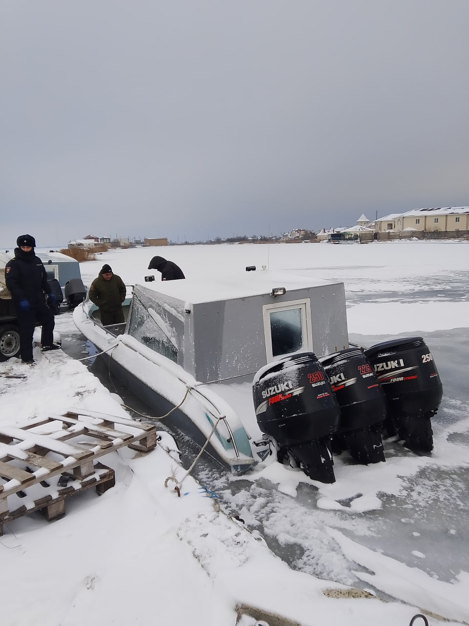 Полицейские пресекли факт незаконного вылова рыбы