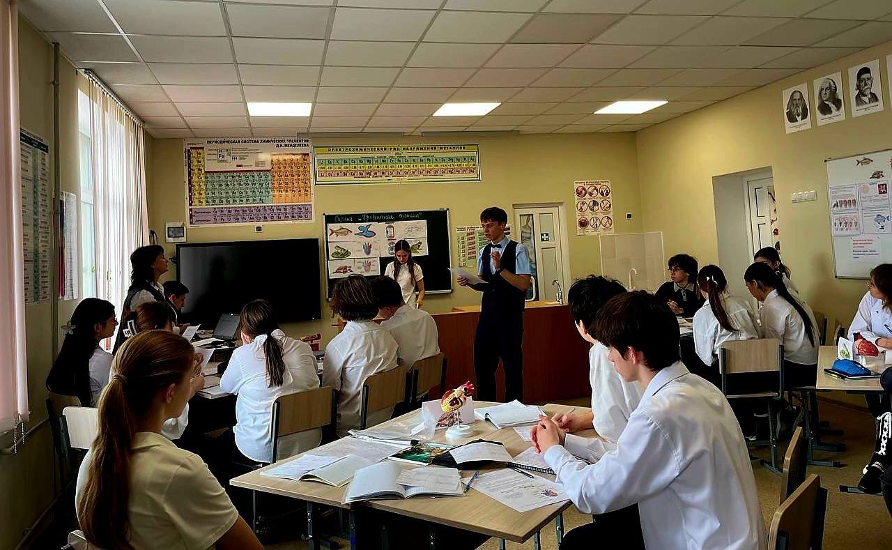 С 12 по 25 февраля 2026 года в Донецкой Народной Республике проходил масштабный конкурс профессионального мастерства — «Педагог года» С 12 по 25 февраля 2026 года в Донецкой Народной Республике проходил масштабный конкурс профессионального мастерства — «Педагог года»