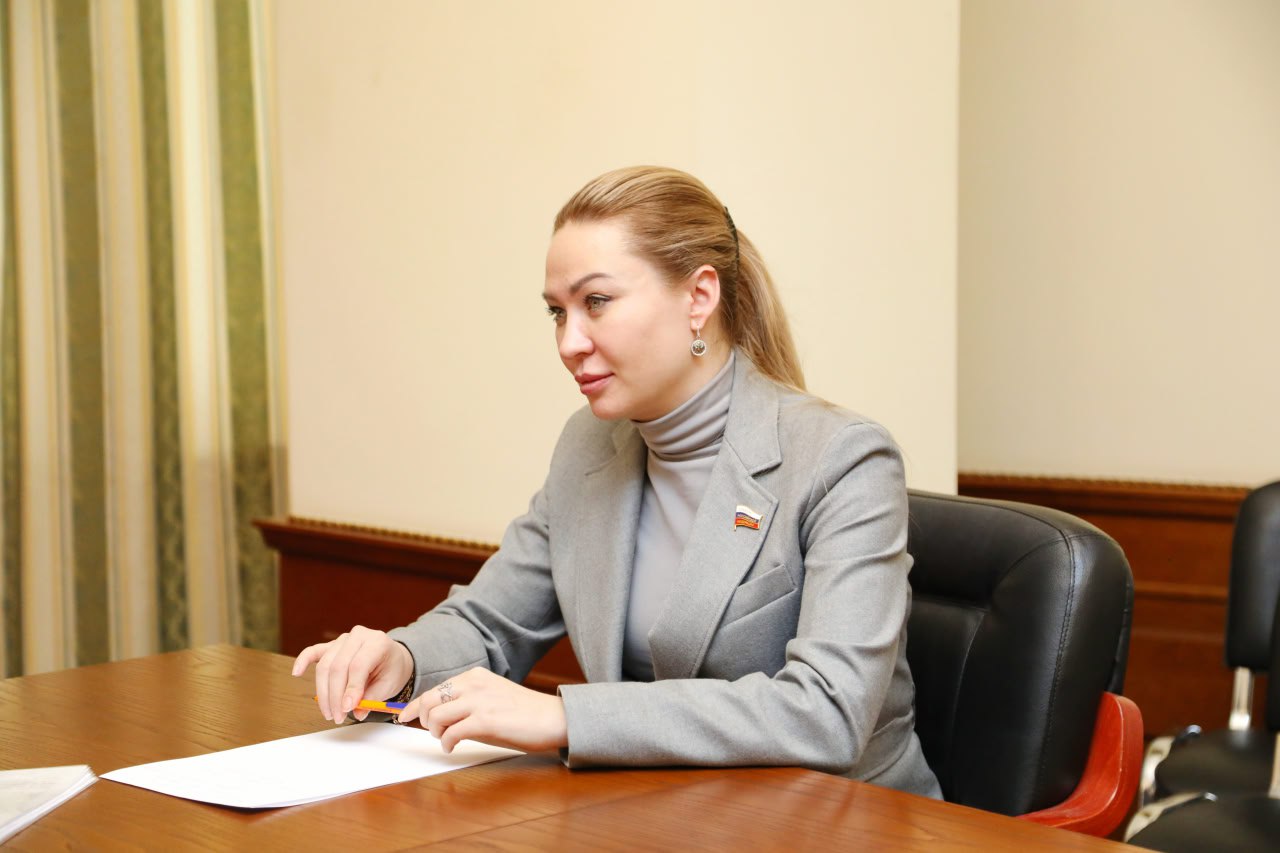 Начальник ГУФСИН России по Донецкой Народной Республике провел рабочую встречу с сенатором Российской Федерации от ДНР Начальник ГУФСИН России по Донецкой Народной Республике провел рабочую встречу с сенатором Российской Федерации от ДНР