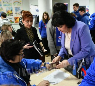 Алексей Кулемзин: Эстафету муниципального форума по реализации Народной программы партии «Единая Россия» приняли Куйбышевский, Киевский, Кировский и Петровский районы города Донецка