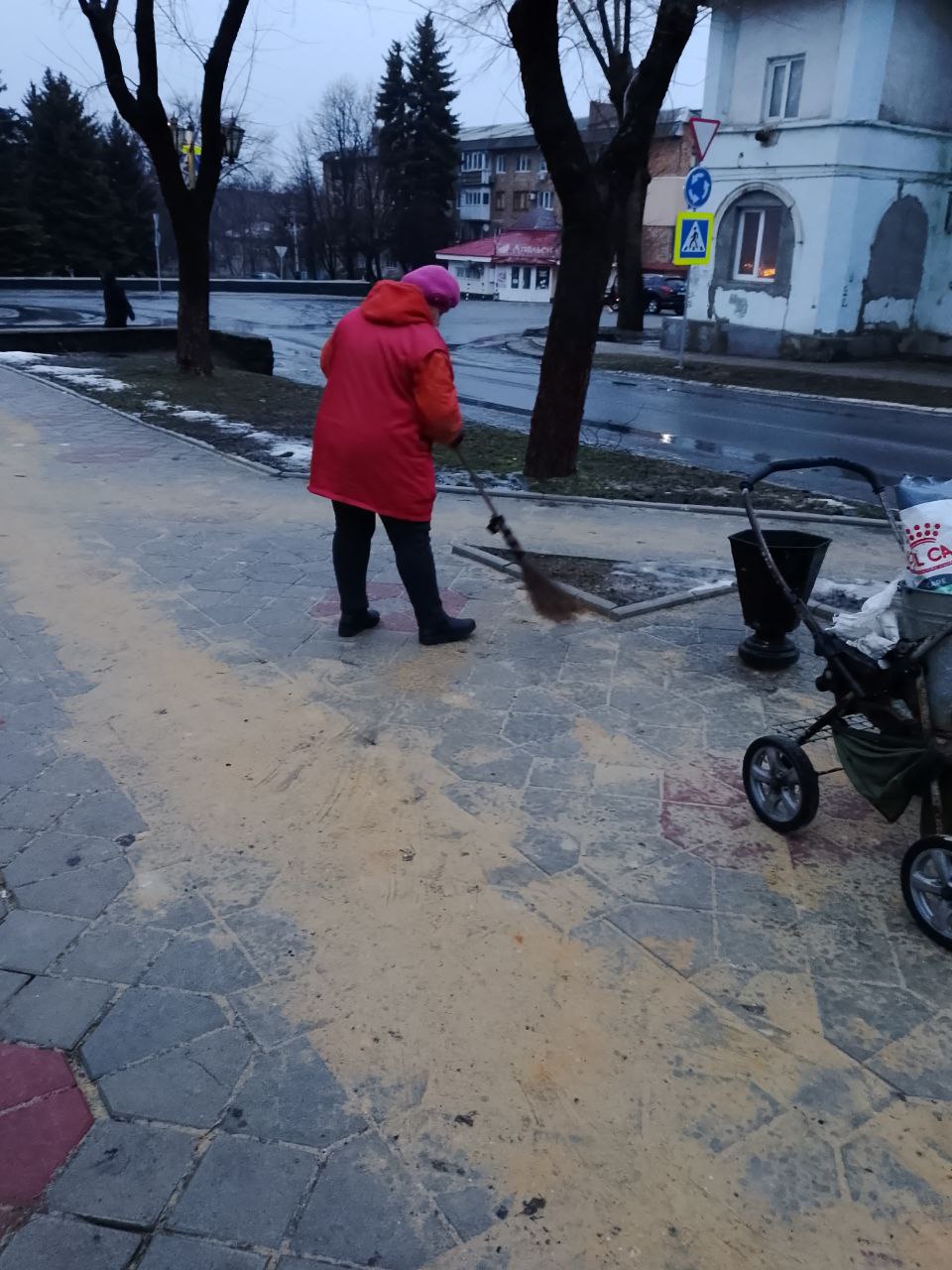 Александр Пеняев: За 25.02.2026 работниками МУП АГЯ "ЖЭК" выполнена уборка территорий в г. Ясиноватая и г. Авдеевка Александр Пеняев: За 25.02.2026 работниками МУП АГЯ "ЖЭК" выполнена уборка территорий в г. Ясиноватая и г. Авдеевка