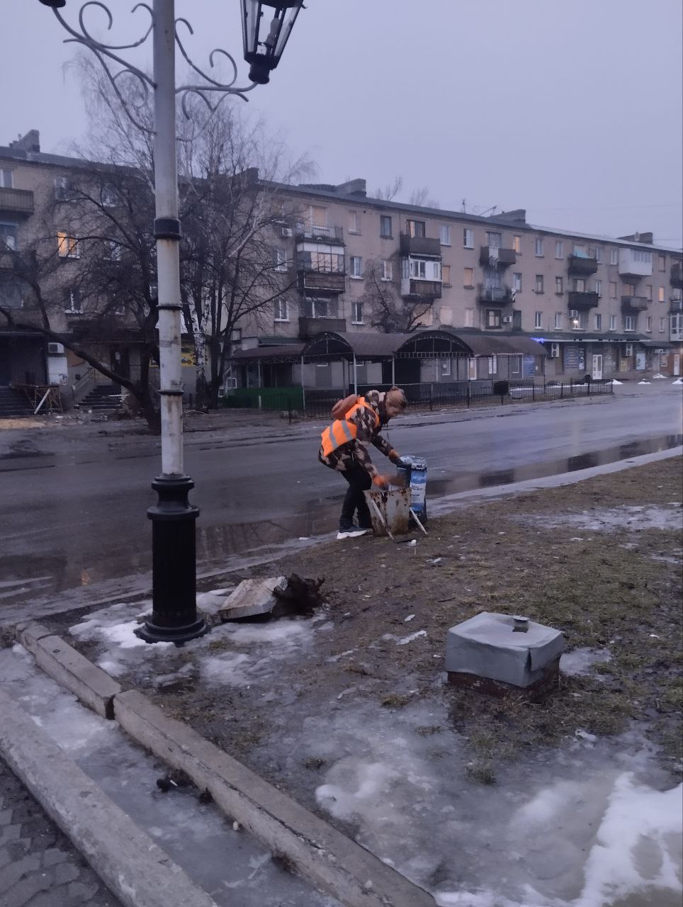 Александр Пеняев: За 25.02.2026 работниками МУП АГЯ "ЖЭК" выполнена уборка территорий в г. Ясиноватая и г. Авдеевка Александр Пеняев: За 25.02.2026 работниками МУП АГЯ "ЖЭК" выполнена уборка территорий в г. Ясиноватая и г. Авдеевка