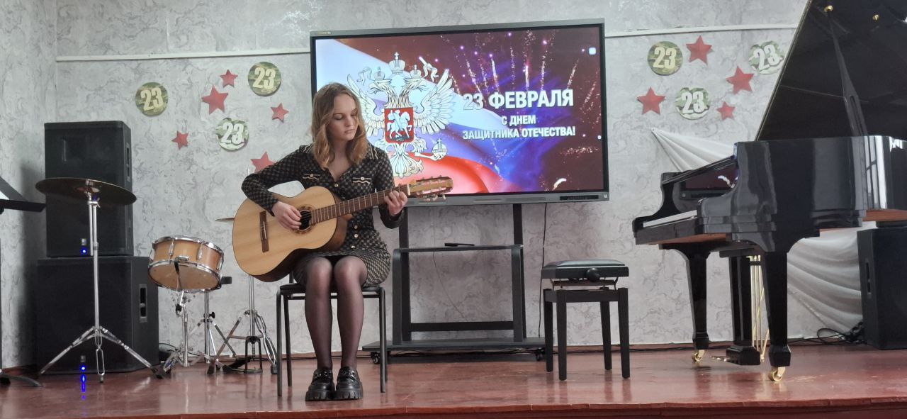 «ЗАЩИТНИКАМ ПОСВЯЩАЕТСЯ». Под таким названием 20 февраля в Детской школе искусств городского округа Иловайск прошел поздравительный концерт, приуроченный ко Дню Защитника Отечества «ЗАЩИТНИКАМ ПОСВЯЩАЕТСЯ». Под таким названием 20 февраля в Детской школе искусств городского округа Иловайск прошел поздравительный концерт, приуроченный ко Дню Защитника Отечества