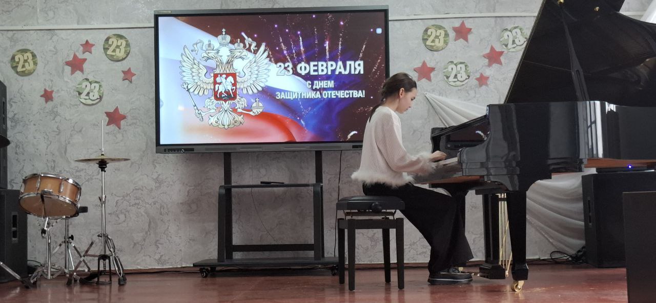 «ЗАЩИТНИКАМ ПОСВЯЩАЕТСЯ». Под таким названием 20 февраля в Детской школе искусств городского округа Иловайск прошел поздравительный концерт, приуроченный ко Дню Защитника Отечества «ЗАЩИТНИКАМ ПОСВЯЩАЕТСЯ». Под таким названием 20 февраля в Детской школе искусств городского округа Иловайск прошел поздравительный концерт, приуроченный ко Дню Защитника Отечества