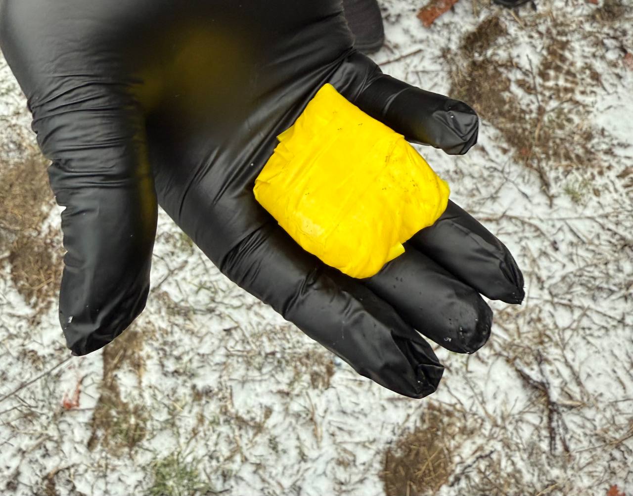 Полицейские пресекли попытку незаконного сбыта наркотиков в Макеевке