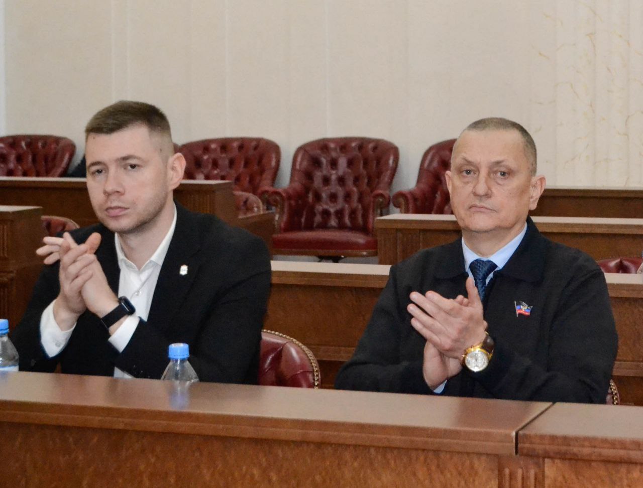 Дмитрий Огилец: В качестве почётного гостя принял участие в пленарном заседании Молодёжного Парламента Дмитрий Огилец: В качестве почётного гостя принял участие в пленарном заседании Молодёжного Парламента