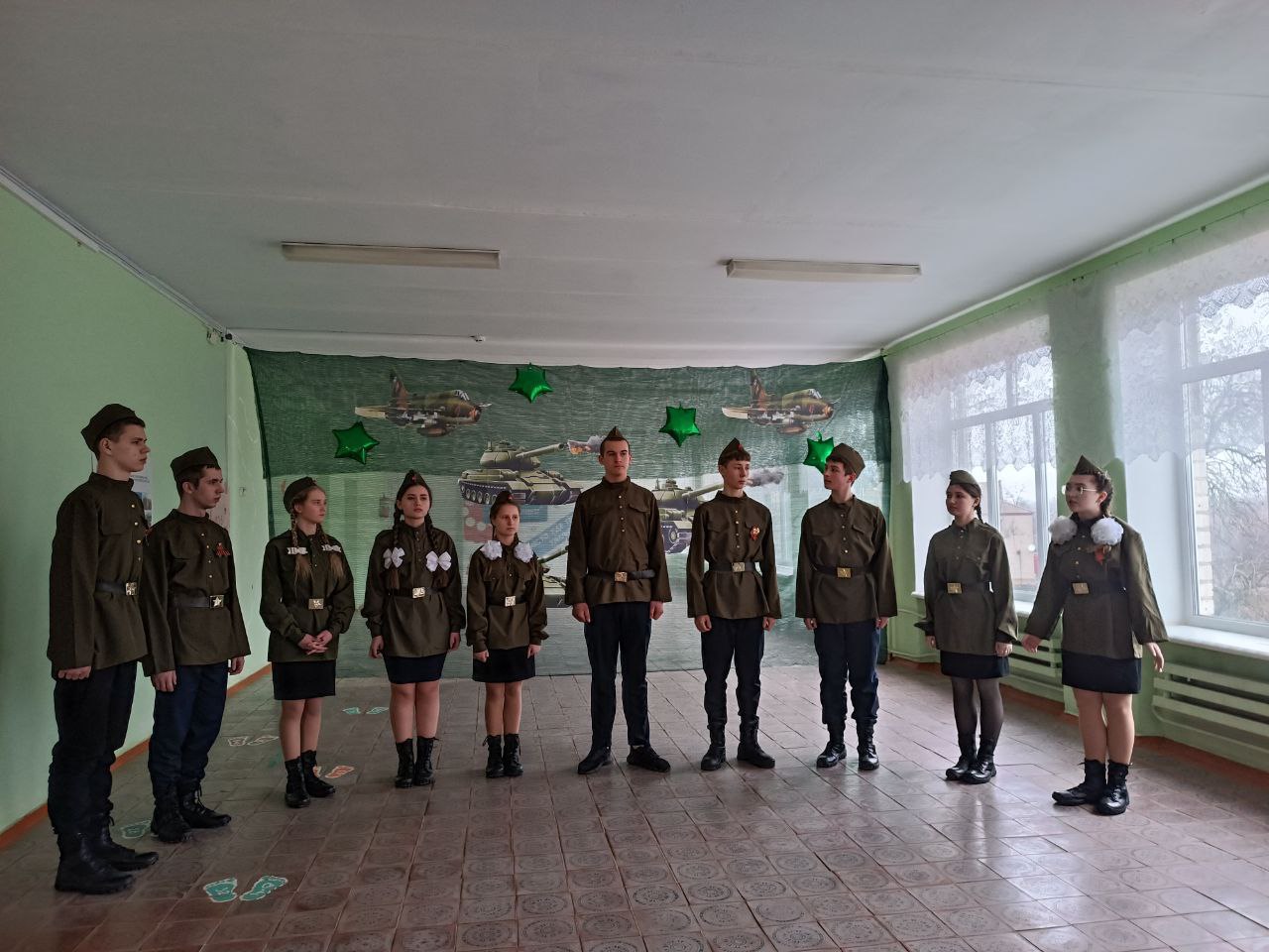 В ГБОУ «Старченковская школа Володарского м.о.» состоялось торжественное открытие Парты Героя, посвящённой памяти Трофимов Дмитрий Анатольевич – участника специальной военной операции, погибшего при исполнении боевого... В ГБОУ «Старченковская школа Володарского м.о.» состоялось торжественное открытие Парты Героя, посвящённой памяти Трофимов Дмитрий Анатольевич – участника специальной военной операции, погибшего при исполнении боевого...