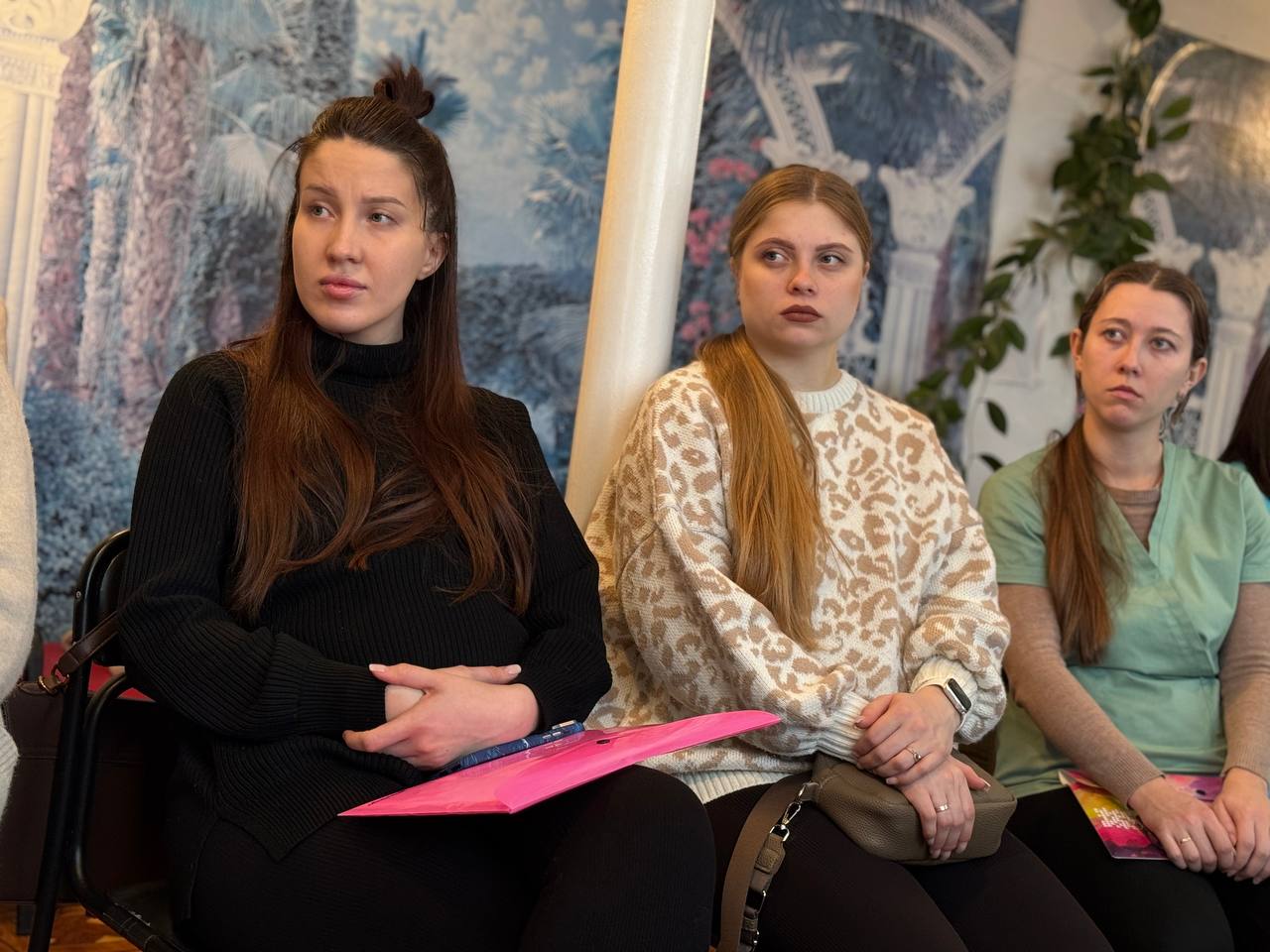 Бьюти - день в Школе молодого родителя в рамках партийного проекта "Здоровое будущее" Бьюти - день в Школе молодого родителя в рамках партийного проекта "Здоровое будущее"