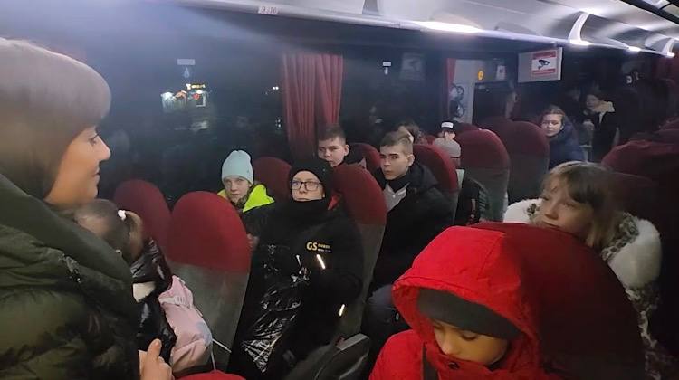 Евгений Поплавский: Вчера наш округ посетила координатор проекта Единой России «Дети Донбасса» Елена Никитина