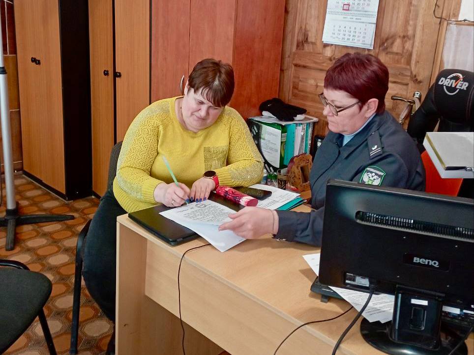 25 февраля сотрудники отдела государственного земельного надзора и контроля в области обращения пестицидов и агрохимикатов по ЛНР Управления Россельхознадзора по ДНР и ЛНР провели профилактический визит в Новопсковском...