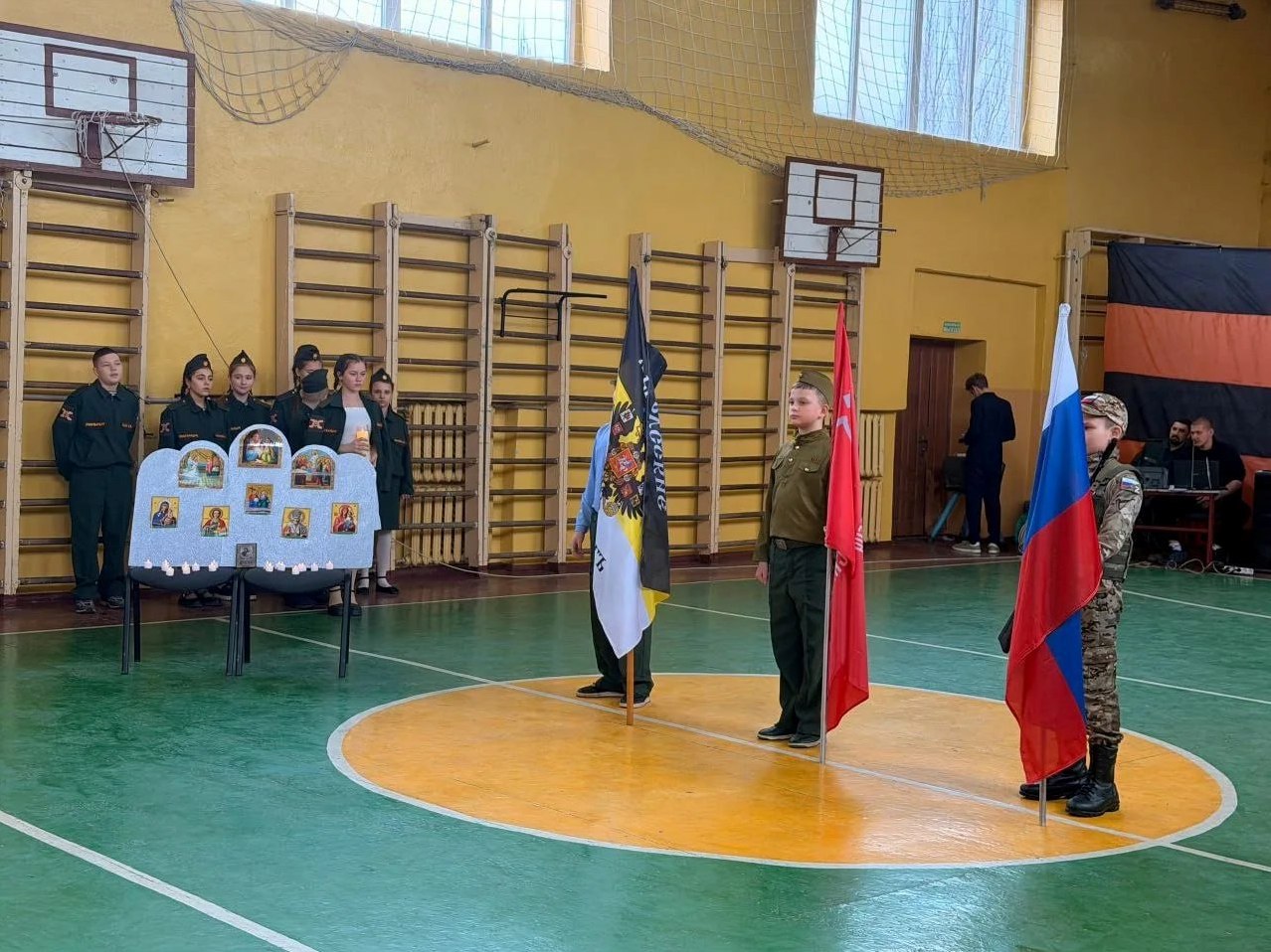 В Шахтерском округе провели первый этап Всероссийского военно-патриотического слета «Снежный Десант – 2026» В Шахтерском округе провели первый этап Всероссийского военно-патриотического слета «Снежный Десант – 2026»