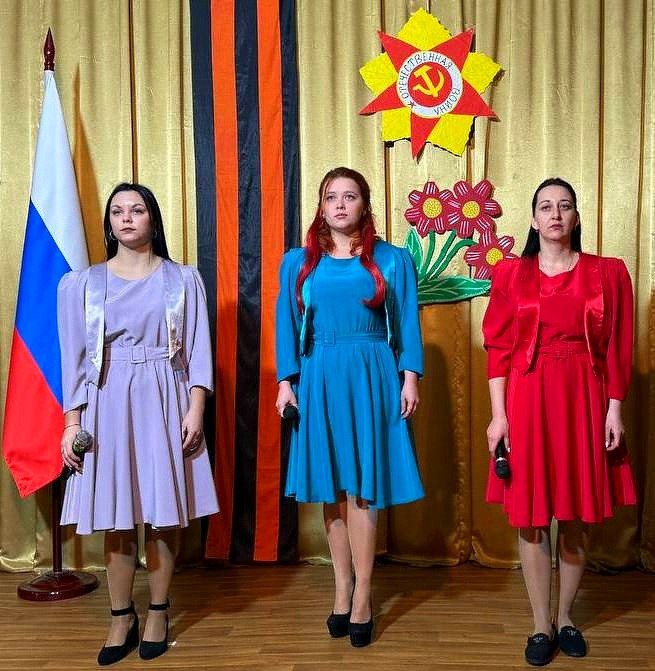 23 февраля — это день, когда мы чествуем воинскую славу России, добытую на полях сражений 23 февраля — это день, когда мы чествуем воинскую славу России, добытую на полях сражений