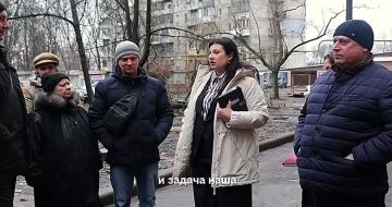 Анна Кондрыкинская: Рабочий день начался с выезда на проблемный адрес сразу после отчётного форума в Ленинском районе