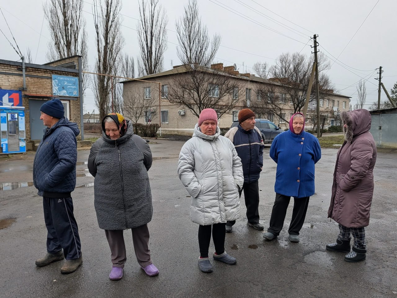 Заместитель главы Администрации Старобешевского муниципального округа Михаил Ольмезов провел сход граждан в поселке Старобешево Заместитель главы Администрации Старобешевского муниципального округа Михаил Ольмезов провел сход граждан в поселке Старобешево