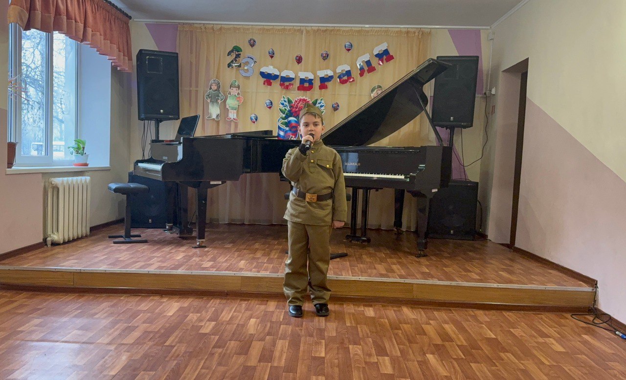 20 февраля прошел праздничный концерт «На страже мира и порядка», посвященный Дню защитника Отечества и Дню начала Специальной военной операции 20 февраля прошел праздничный концерт «На страже мира и порядка», посвященный Дню защитника Отечества и Дню начала Специальной военной операции