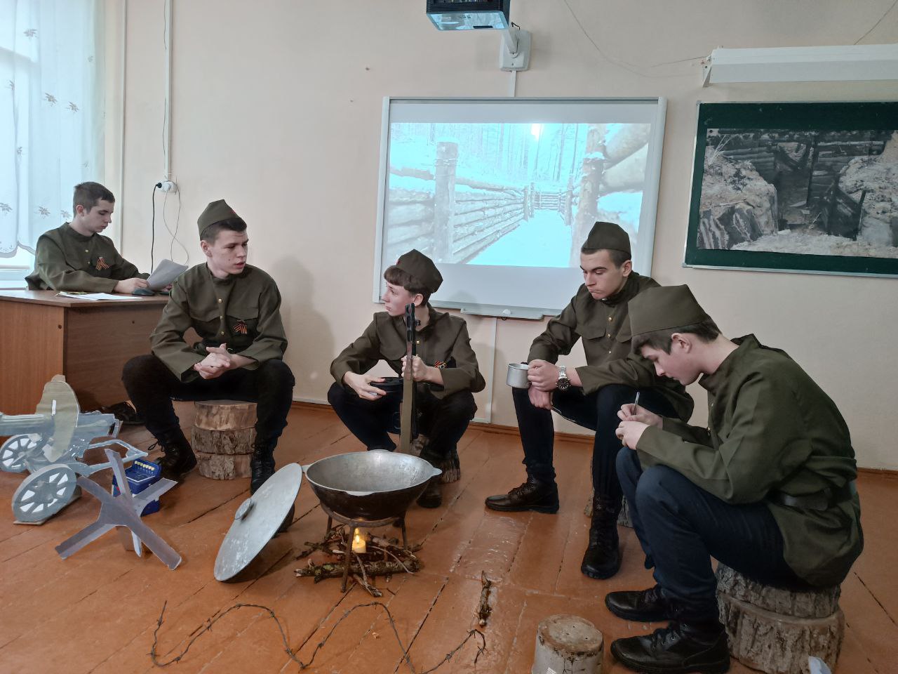 В ГБОУ «Старченковская школа Володарского м.о.» состоялось торжественное открытие Парты Героя, посвящённой памяти Трофимов Дмитрий Анатольевич – участника специальной военной операции, погибшего при исполнении боевого... В ГБОУ «Старченковская школа Володарского м.о.» состоялось торжественное открытие Парты Героя, посвящённой памяти Трофимов Дмитрий Анатольевич – участника специальной военной операции, погибшего при исполнении боевого...