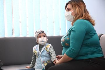 С 2023 по 2025 год проведено 1050 телемедицинских консультаций, специалисты ведущих российских клиник оказали помощь 880 детям из ДНР