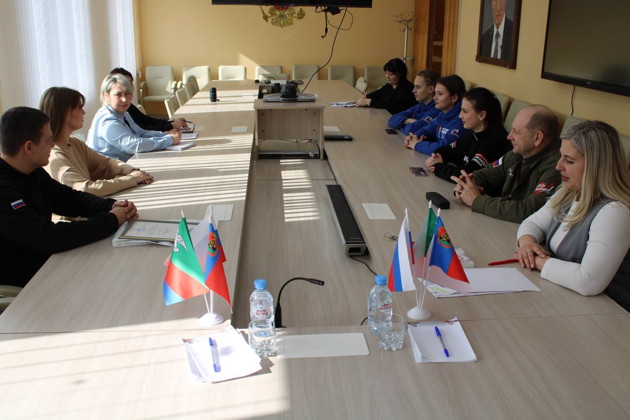 27 февраля отдел молодежной политики администрации городского округа Горловка провел совещание с молодежными общественными организациями и движениями городского округа Горловка 27 февраля отдел молодежной политики администрации городского округа Горловка провел совещание с молодежными общественными организациями и движениями городского округа Горловка