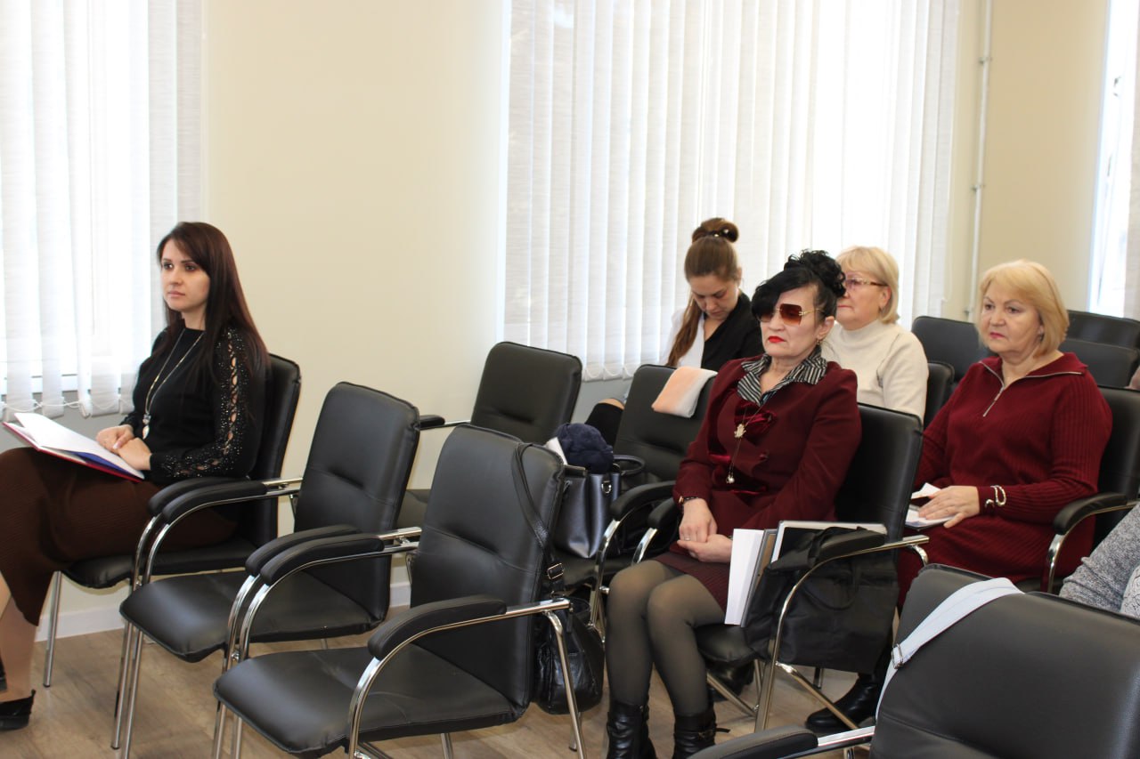 В Горловке прошла стратегическая сессия с представителями некоммерческого сектора В Горловке прошла стратегическая сессия с представителями некоммерческого сектора