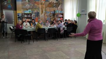 Как много дум наводит день рожденья! Как много чувств в душе он шевелит!