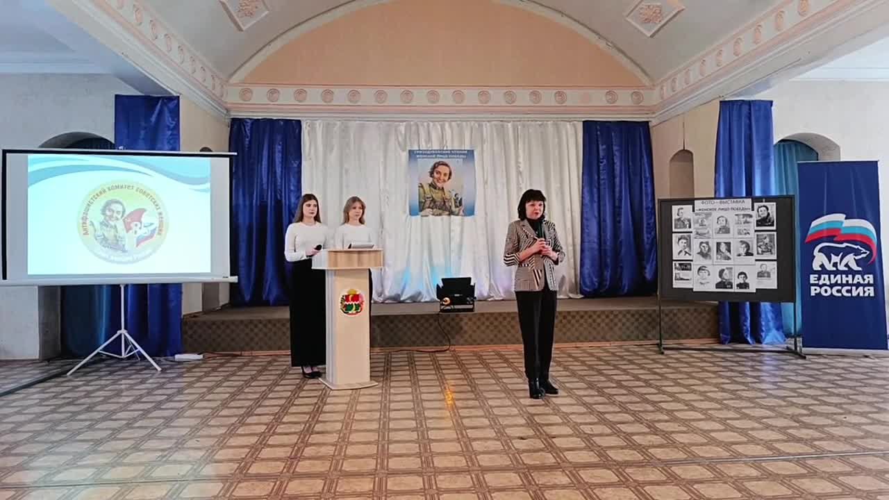 В МБУ ЦК и Д «ВИКТОРИЯ» состоялась торжественная литературно-музыкальная программа «Гризодубовские чтения»