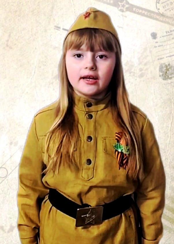 «Станция юных техников» провело муниципальный конкурс видеопоздравлений «В единстве народа — будущее России» «Станция юных техников» провело муниципальный конкурс видеопоздравлений «В единстве народа — будущее России»